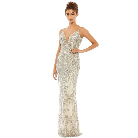 MAC DUGGAL Dress Size 2 Evening Gown Sequin NEW Silver Cream Beaded Leaf - Picture 1 of 9